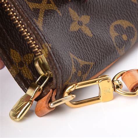 louis vuitton wristlet cheap.